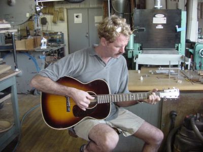 Frank Corso playing the Mini-Harp Guitar